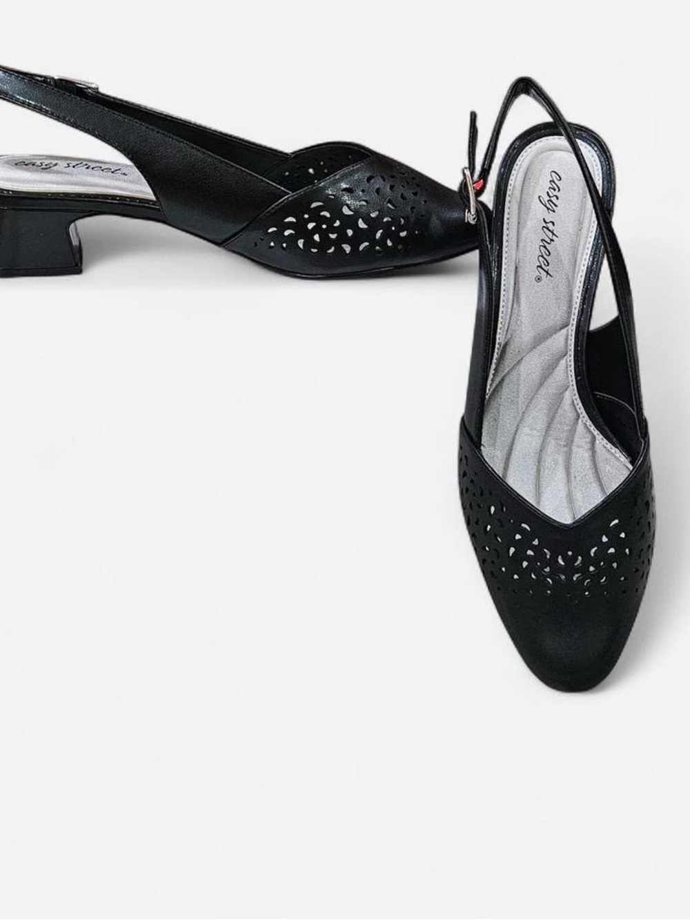 Easy Street Sofie black slingback pumps, women’s size 10W NWOT